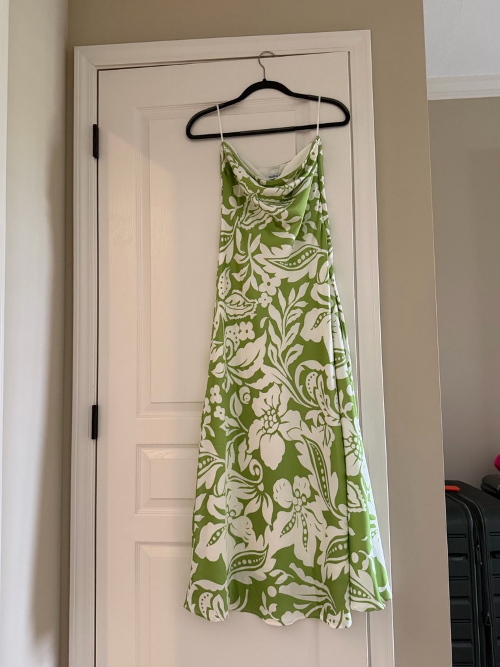 NEVER WORN - Paper Heart Green Floral Maxi Slip Dress